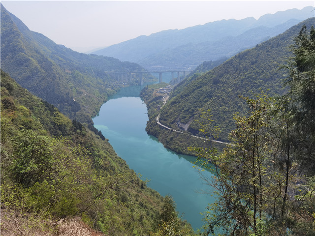 乌江画廊线路:乌江画廊美景。高能 摄